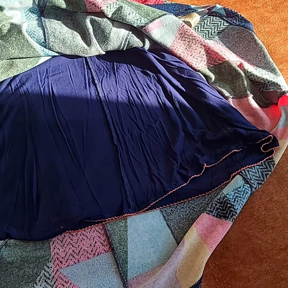 Colorful Geometric Patterned Skirt - Picture 9 of 11